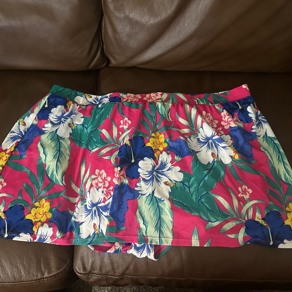 🌺 Cacique Plus Size 26 Tropical Swim Skirt – Vibrant Floral Print 🌺
